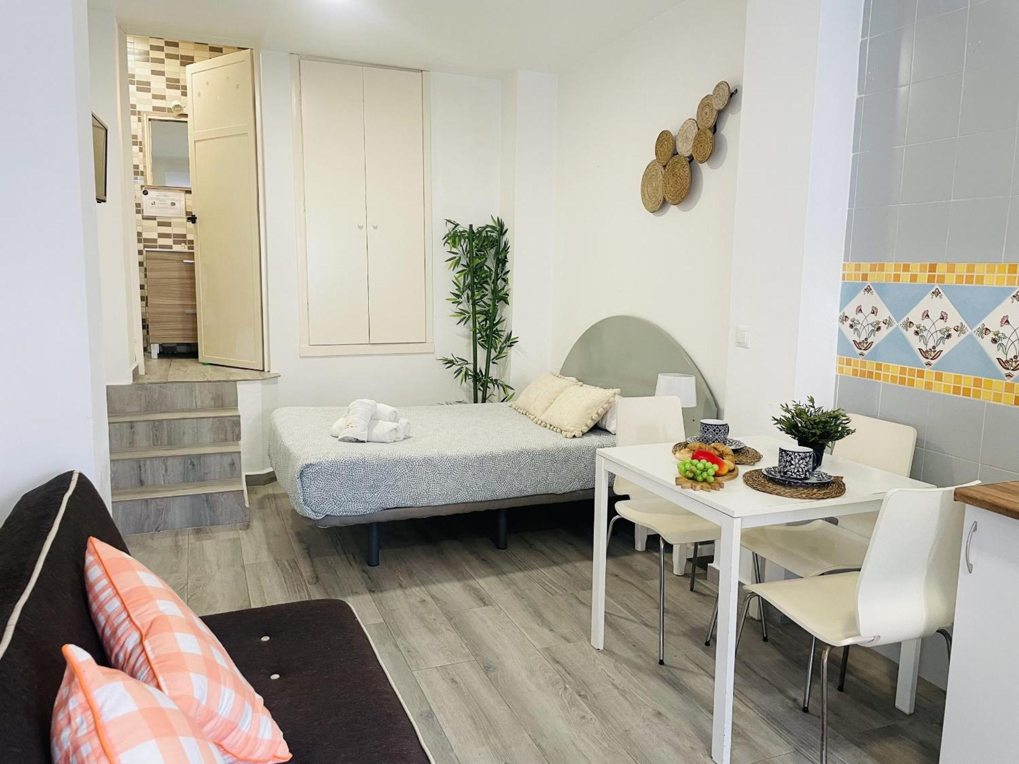 Estudio Jimena Carabeo En El Centro De Nerja Bagian luar foto