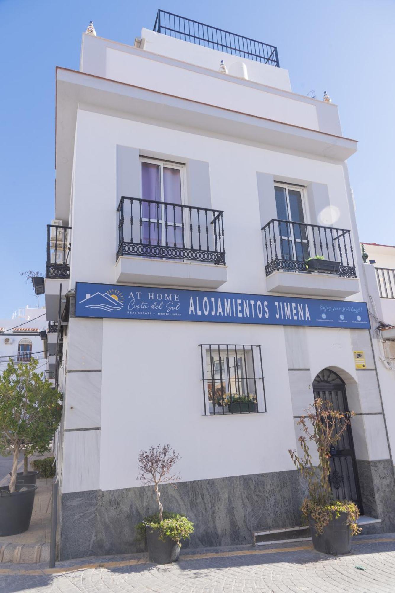Estudio Jimena Carabeo En El Centro De Nerja Bagian luar foto